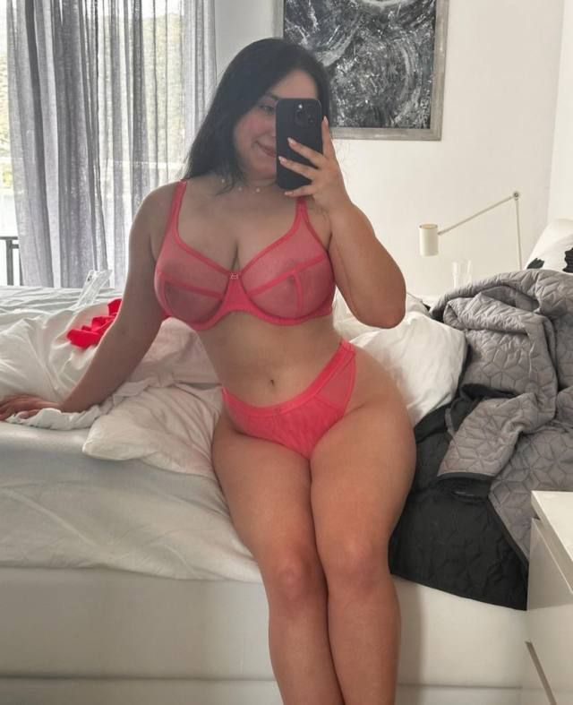 Available for fun😍 Email me on: adrianacnicole913@gmail•com - Image 3